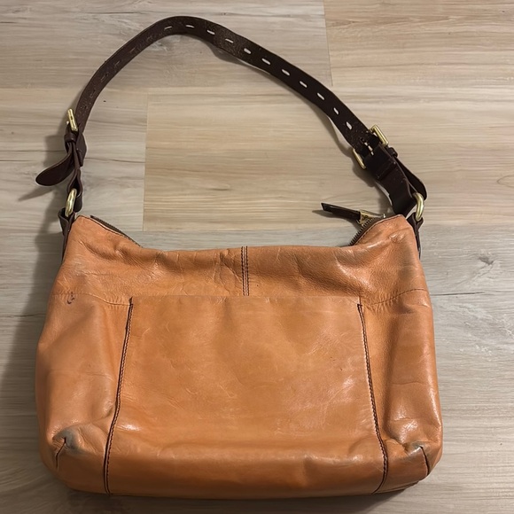 HOBO Handbags - HOBO Leather Shoulder Bag